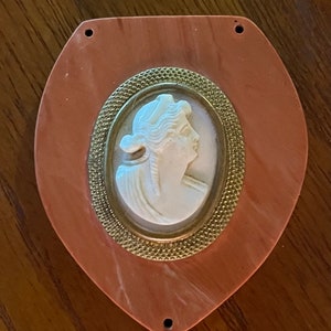 Priced to Sell: Unique Vintage Cameo Lady Mounted Pendant (Item Cameo #7)