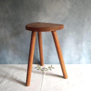 French wooden stool, Half-moon seat, Traditionally handmade farm stool, Rustic farmhouse kitchen, Rustic plant stand
