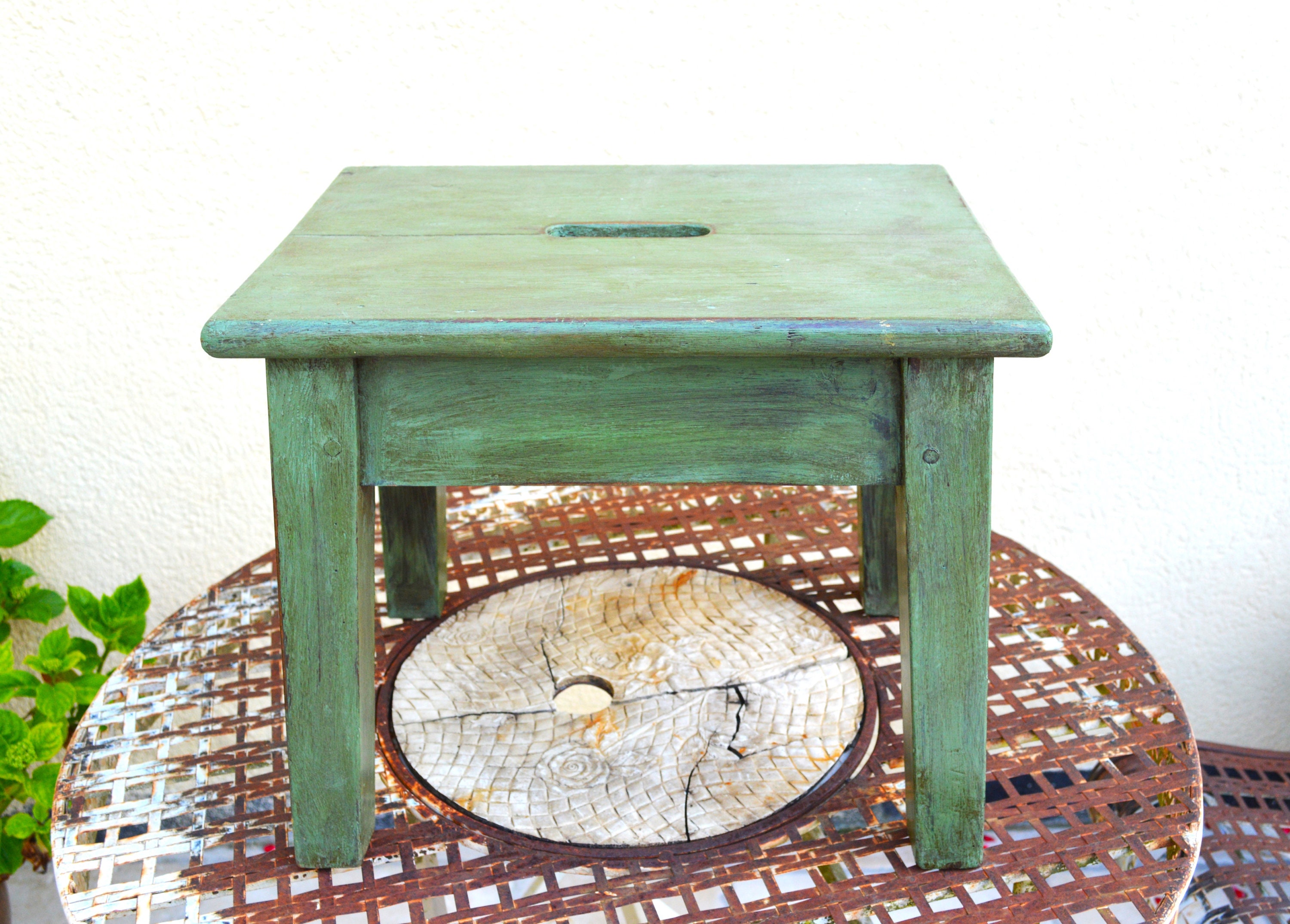 tabouret En Bois Ancien,