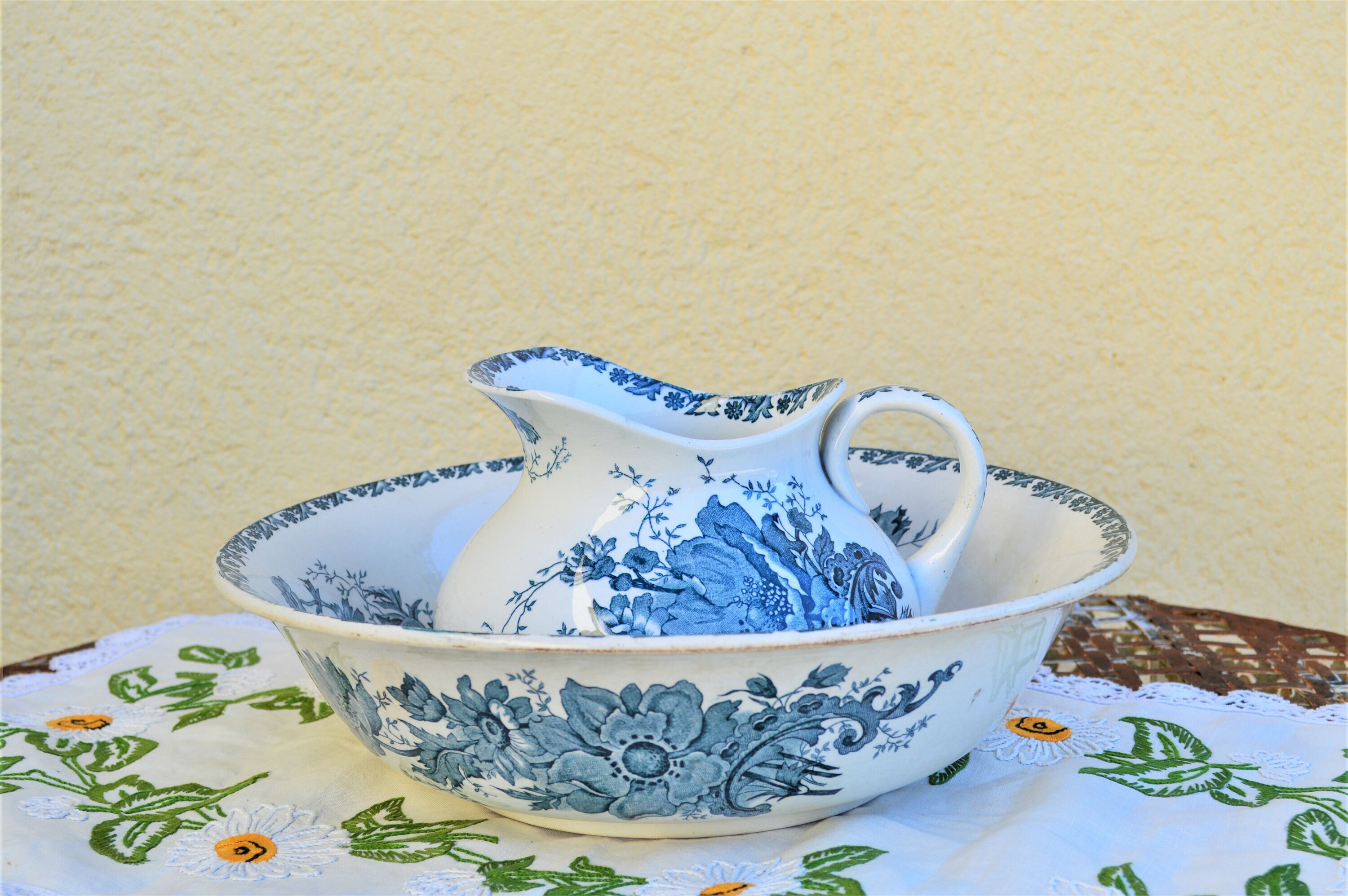 Bol de Lavage et Pichet Art Nouveau, Hamage St Amand, Modèle Anémone, Matériel Transfert en Pierre F