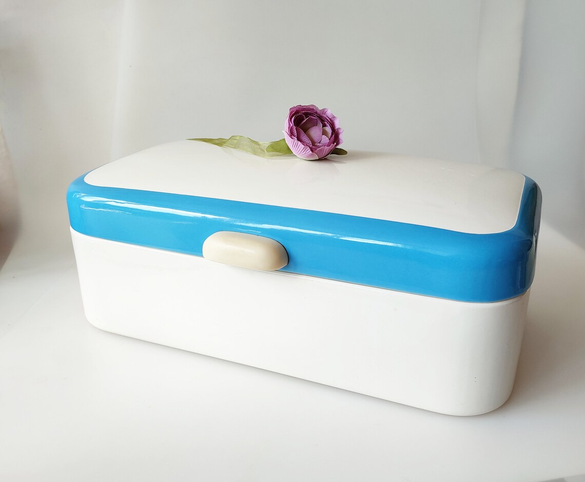 Vintage Enamel Bread Box Rounded Corners - Ca 1950 White Blue Baby Blue ...
