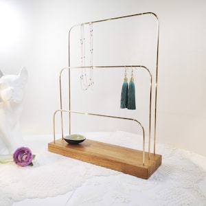 Jewelry display with 3 levels elegant and simple jewelry presentation minimalist design jewelry holder in white / 31.5 cm length