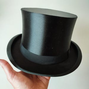 Vintage Chapeau Claque Top Hat Black Silk Original Box Luxury Item from Germany floetgen Düsseldorf Wedding Edwardian