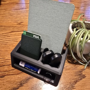 Suporte para Kindle para mesa de cabeceira - Organizador de mesa - Capstick, Aliança de casamento, Suporte para tablet