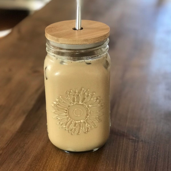32 oz Sunflower Mason Jar Coffee Cup With Straw & Bamboo Lid/Mason Jar Drinking Glass/Sunflower Cup/Mason Jar Cup