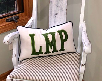 Monogram Pillow-Monogram Appliqué Pillow Cover-Personalized Pillow-Monogram Pillow-Appliqué Pillow-Embroidered Pillow-Large Monogram Pillow
