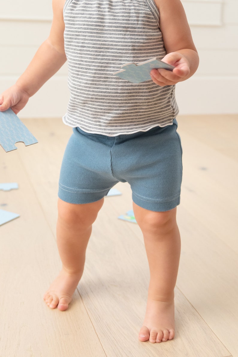 Gerippte Leggings PDF Schnittmuster - Mädchen Hose Schnittmuster für Baby, Kleinkind und Kinder. Bild 9