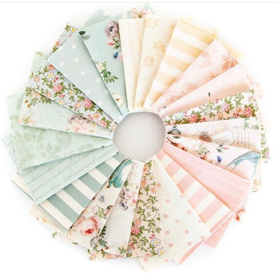 Rose//Bleu Sirène Design 100/% Coton Fat Quarter Bundle 5 tissus Craft//Quilting