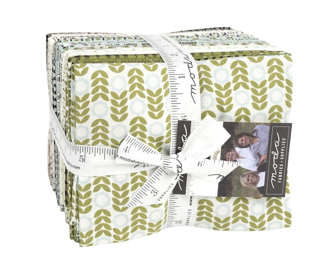 Fat Quarter Bundle Main Street by Sweetwater for Moda Fabrics - 33 ...