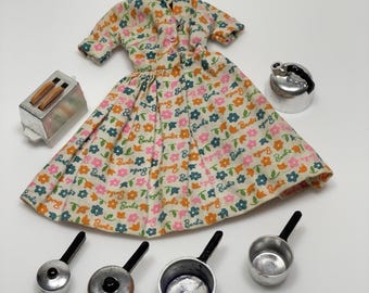 Vintage 60s Barbie Learns To Cook #1634 Dress Toaster with Toast & Pans Lot