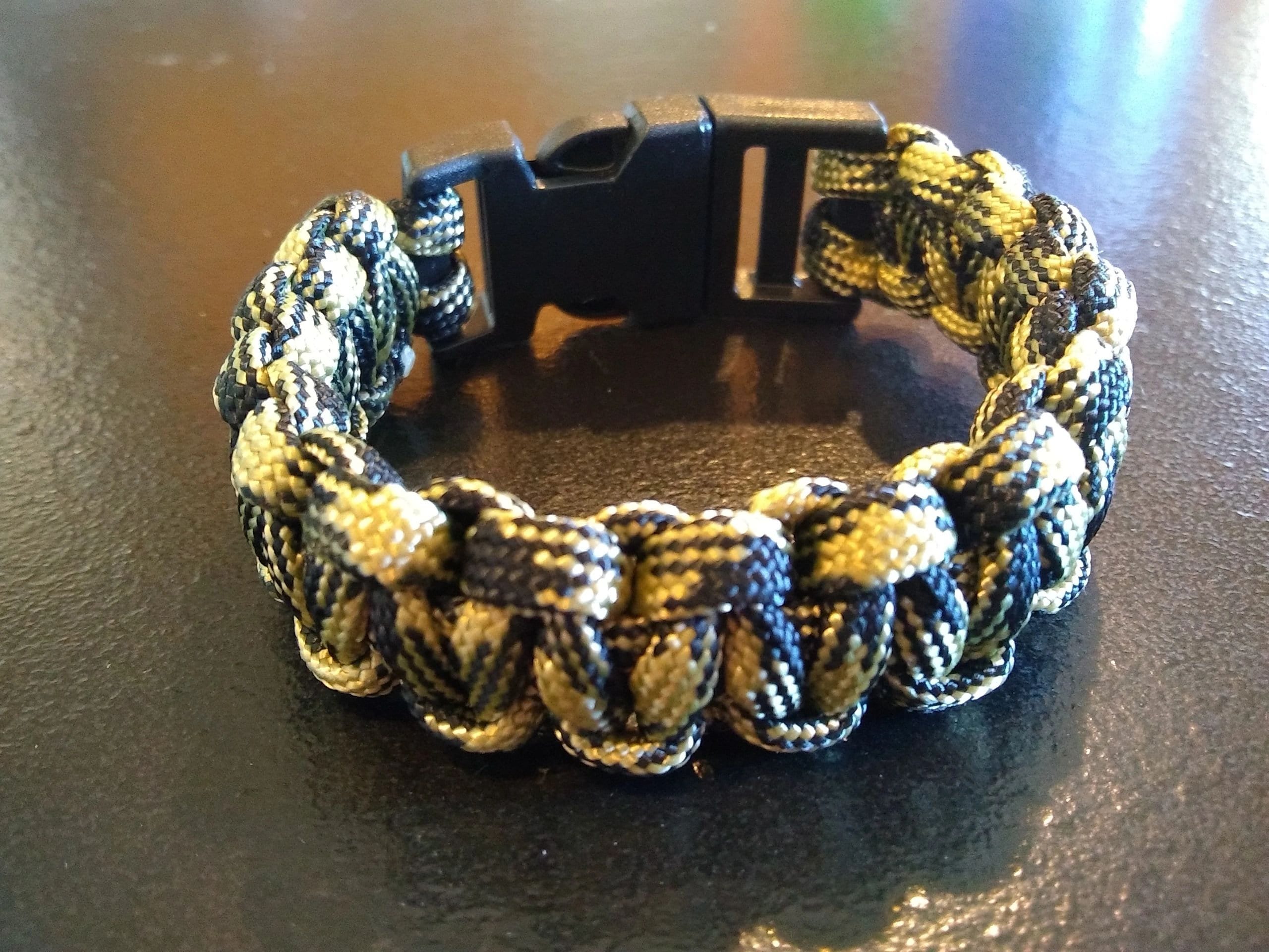 Paracord Knights Camo Bracelet, Hunter Wear, Ex Small to Ex Large