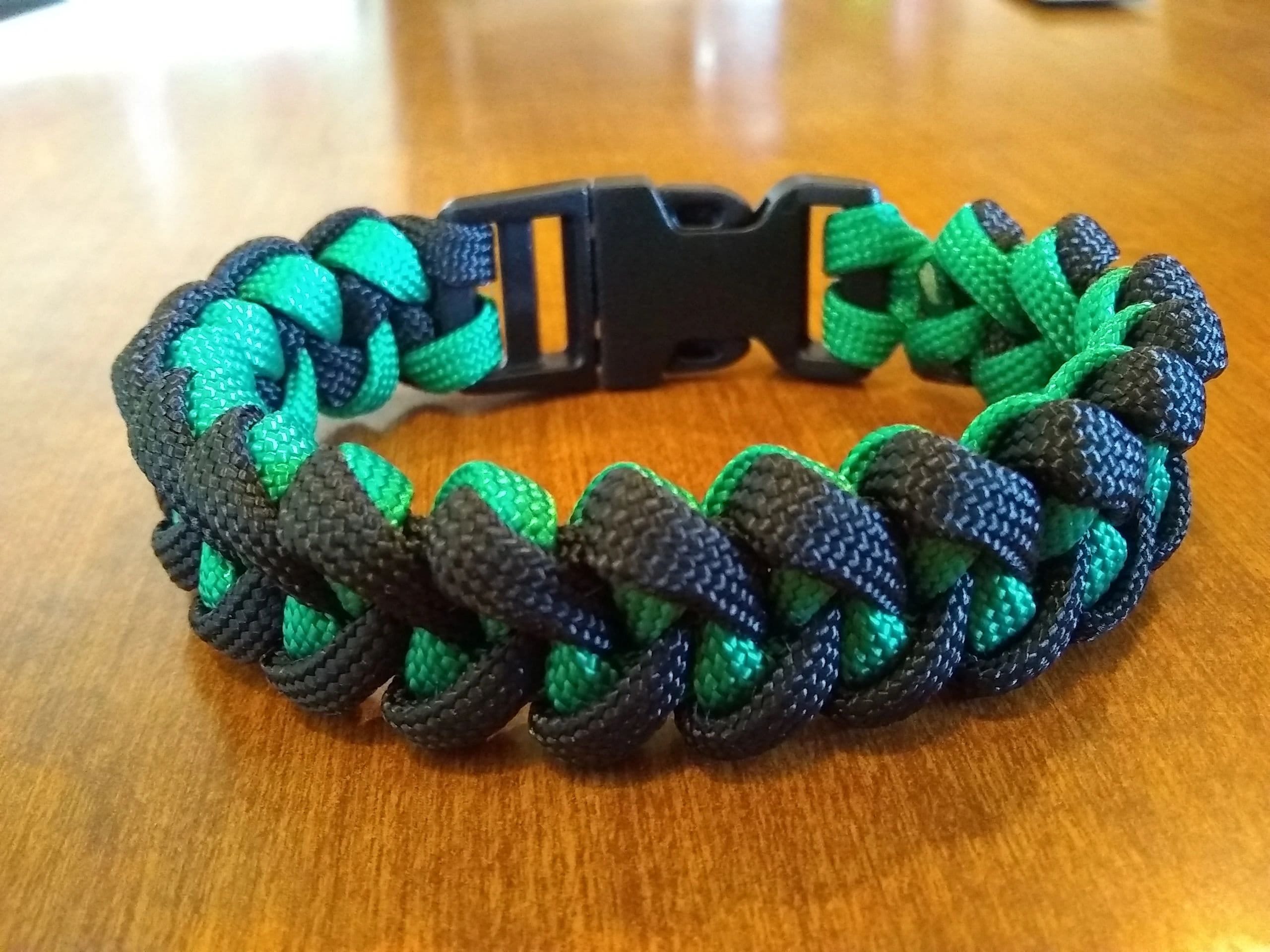 Various Color Bracelets, Paracord Bracelets, Survival Gifts, Paracord