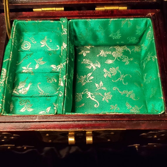 Vintage Chinese Carved Jade Chest Jewelry Box Gem