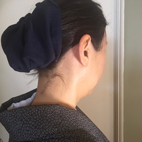 Elegant Hair up band (Blue Wave new)