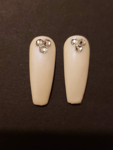 Pearl White Nails W/rhinestones Press On/glue on Nails 