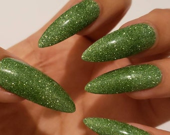 Light Green Glitter Press On/Glue On Nails