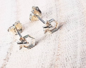 Sterling Silver Bee and Honeycomb Stud Earrings, Honey Bee Earrings, Nature lover Gift, Gift For Her, Bee Jewellery