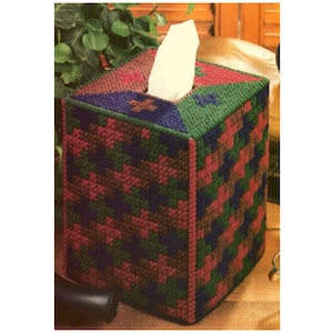 Crisscross Pattern Tissue Box Cover Plastic Canvas Pattern