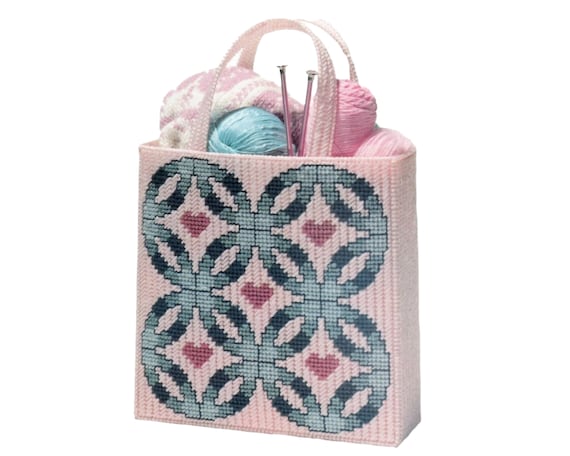 Wedding Circles Quilt Tote Bag Plastic Canvas Pattern