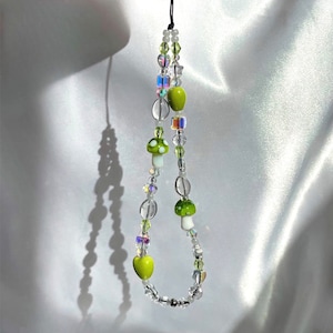 The Light Scatter Phone Charm in Green - Handmade Beaded Wrist Strap