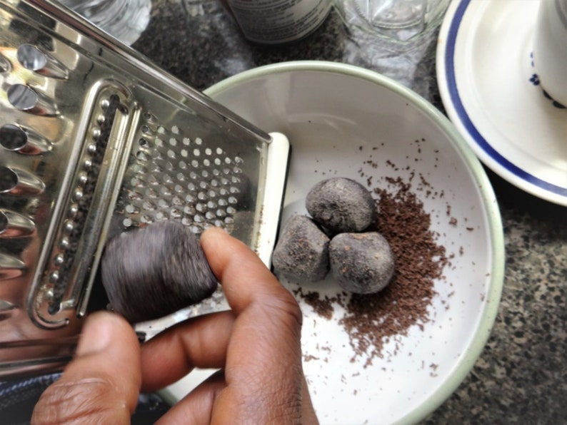 Jamaican Chocolate Tea Balls X 3 Nutmegs X 3 Cinnamon Sticks Etsy