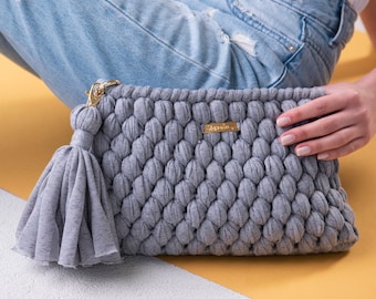 Gray elegant Clutch bag Bag / Prom Evening Yarn bag Bag / Wedding Clutch