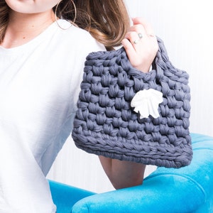 Purse Size Gray Cotton Knitted Handbag image 1