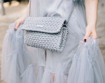 Gray Foldover Crossbody Bag / Vegan clutch Bag / Gray Cutch bag / Envelope Clutch Bag / Clutch Bag Chain / Clutch & Crossbody