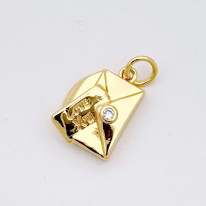 Liebe dich Brief Anhänger Charme 16k Gold gefüllt Postkarte Charme Micro Pave CZ Liebhaber Valentinstag Schmuck machen für Halskette Versorgung