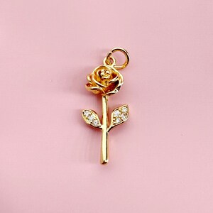 18 kt gouden bedel geboortebloem, sierlijke bloemenbedel, rozenbloem bedel voor ketting armband oorbellen sieraden maken onderdeel extra charme