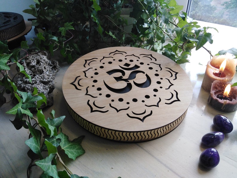 Musical gift, Rain Disk Om 10 inch 25 cm, rain drum, yoga teacher meditation gift, rain stick Ohm white