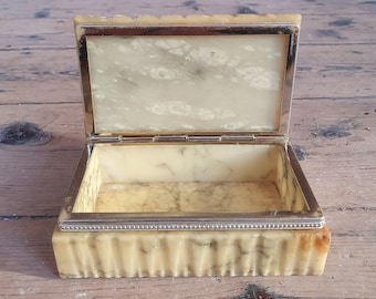 Vintage 1960s Stunning Alabaster/Marble Cigarette Case / Trinket Box by Romano Bianchi (Hand-carved, made in Italy)
