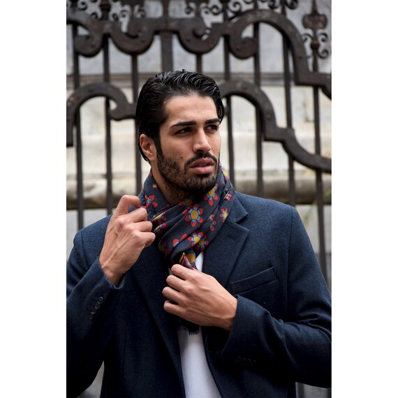 roltrap investering terwijl Luxe Italiaanse sjaals zijde &cashmere lange sjaals - Etsy Nederland