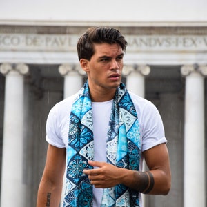 Napoli Splendor: Pure Silk Scarf, Made in Italy, Celebrating the Vibrant Colors of Naples