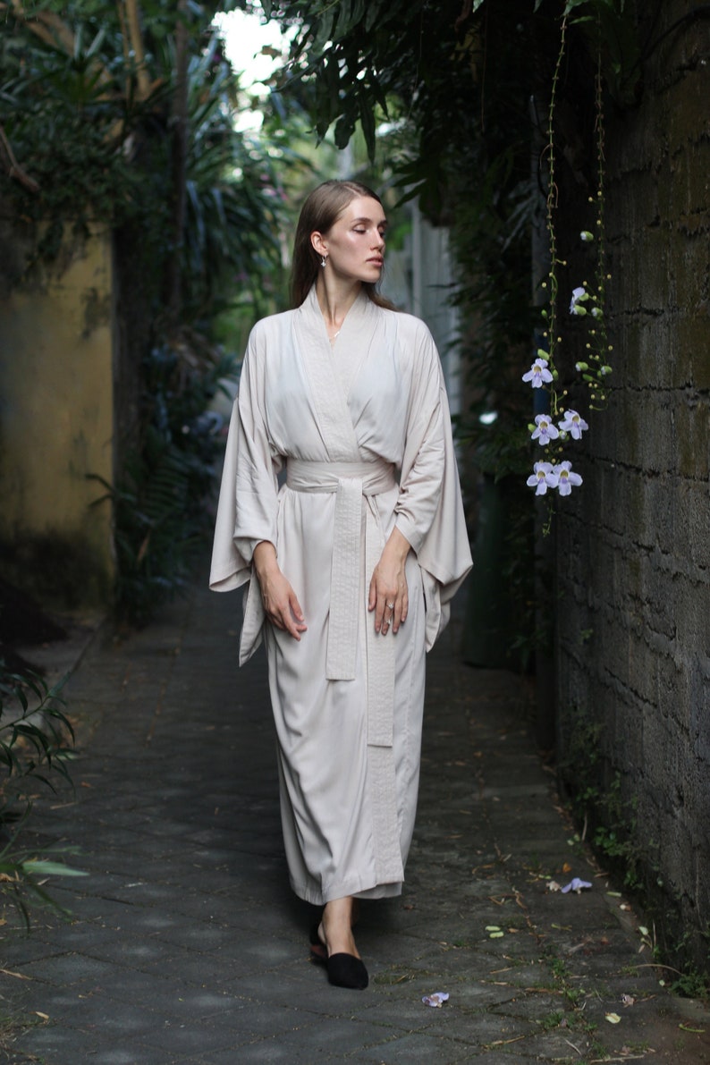 Bridesmaid beige kimono dress, Japanese style, Long Robe, Short cape, free size image 1