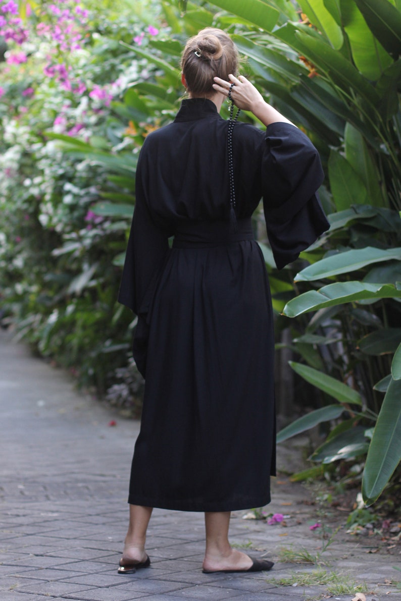 Black Kimono Dress, Japanese style, Long Robe, Short cape, free size image 2