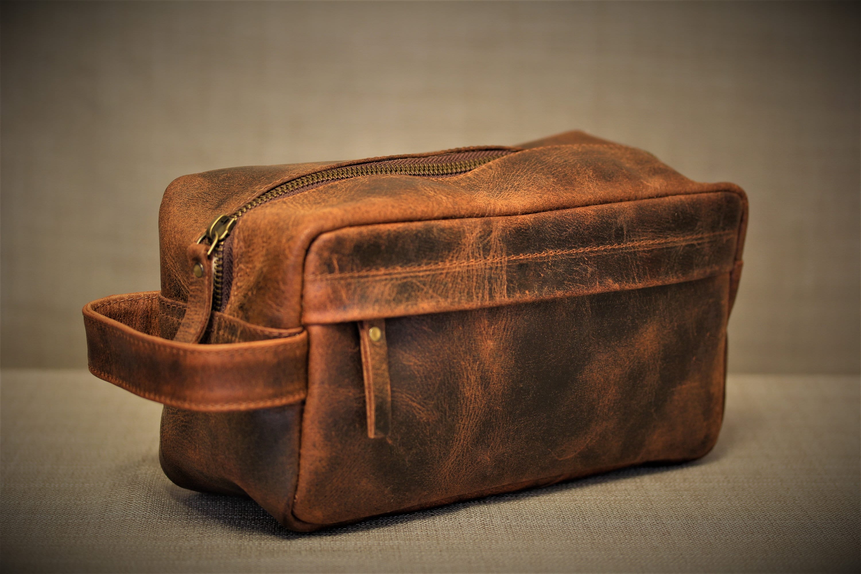 leather travel cosmetic bag