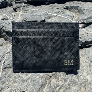 Cartera titular de tarjeta de cuero Saffiano personalizada, cartera de tarjeta minimalista de cuero azul, hombres de caja de tarjeta de cuero personalizado, cartera de bolsillo delantero