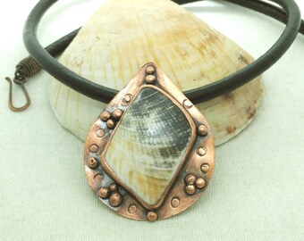 Copper and seashell necklace, Natural seashell pendant, Handmade sea pendant, Bohemian jewelry, Rustic beach pendant