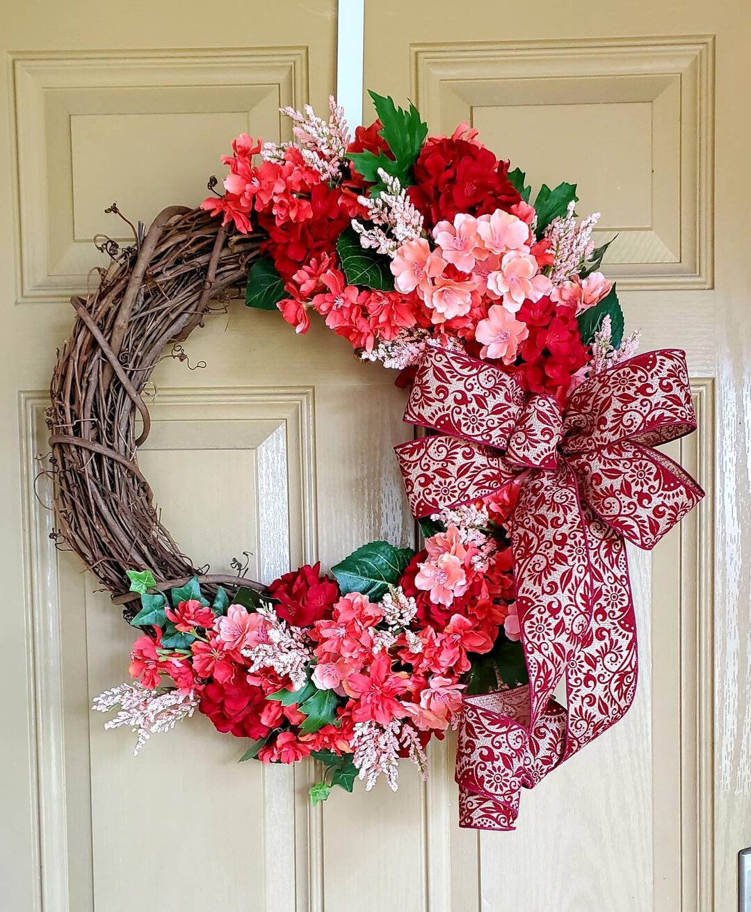 Floral Wreath for Front Door, Valentines Day Wreath, Every Day Wreath