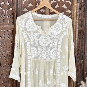 Amarillo Premium Chikankari Kurti, Chikankari Kurta hecho a mano, Lucknow Chikankari vestido bordado a mano para mujer, ropa festiva para ella
