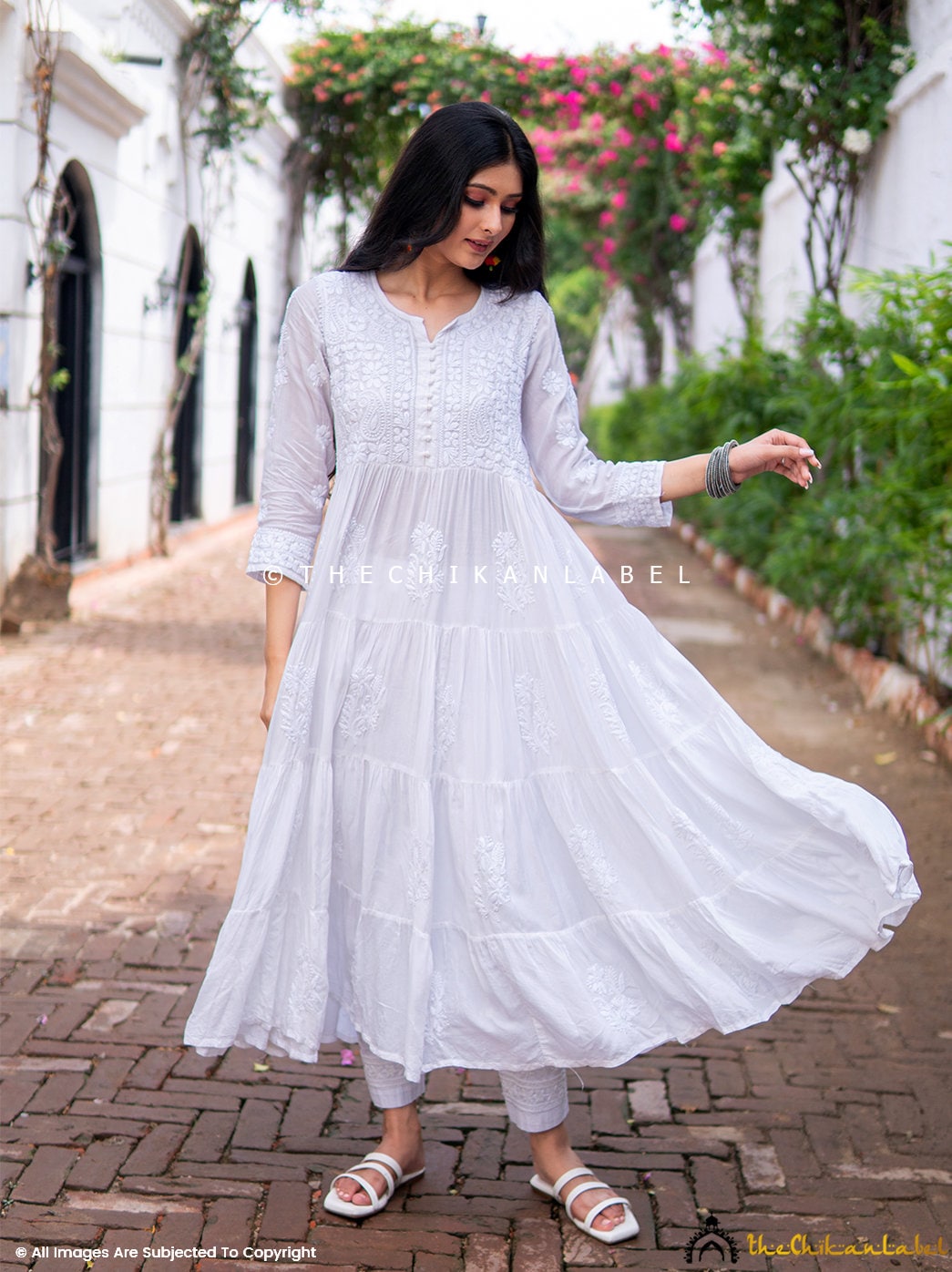 Handmade Muslin Chikankari Anarkali Gown: Lucknowi Embroidered Indian Dress  - Etsy