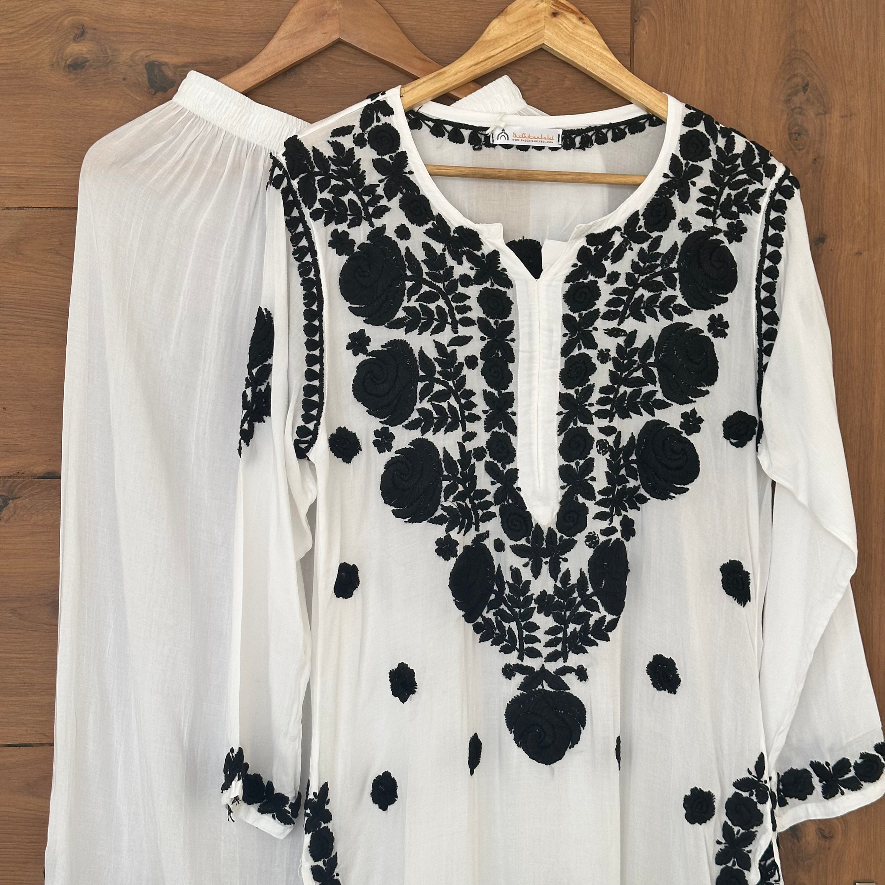 Buy Mahadev Fashion Women's Heavy Magic Cotton Designer Kurti (Black & White)  - Size :- XX-Large - THNEFSHN_003-BK at Amazon.in