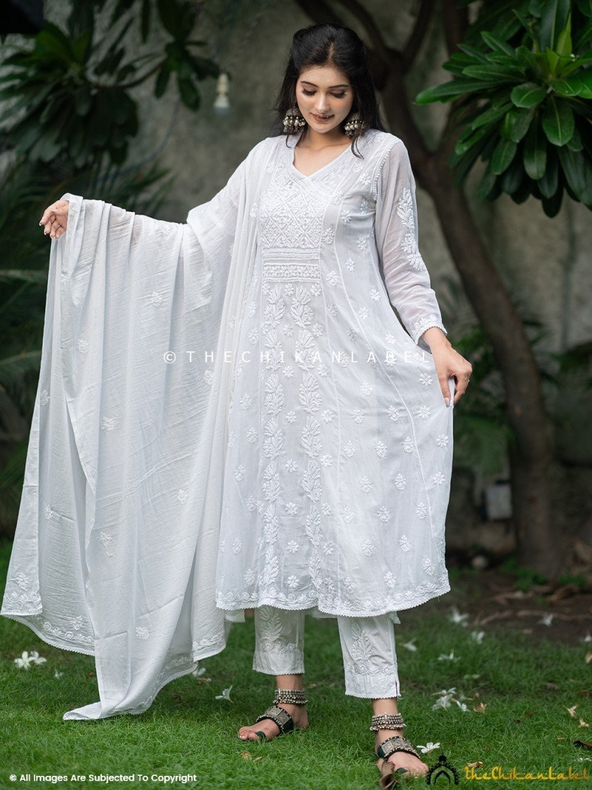 Buy SHOPPING QUEEN Women's Silk Chikankari Kurta Pant With Dupatta Online At Best Prices In