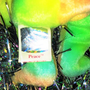 1996 Peace Beanie Baby with ERRORS and BONUS Ornament image 4