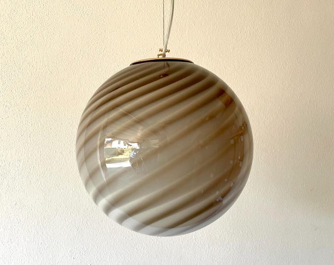 BROWN BEIGE MURANO ceiling lamp with swirl rigadin glass, D 30 golden frame