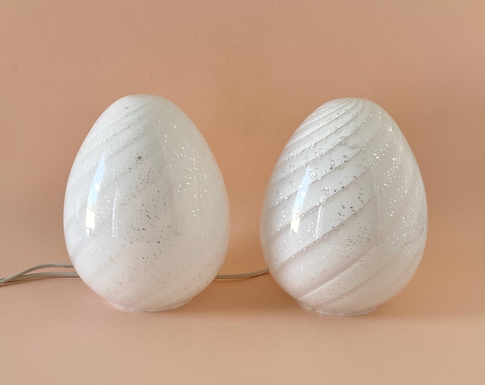 Rare UOVO table lamp in Murano glass swirl rigadin with silver leaves, vintage '70s - 2 available