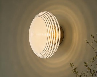 Lovely Murano wall/ceiling lamp, original vintage 70s, with white filigree glass