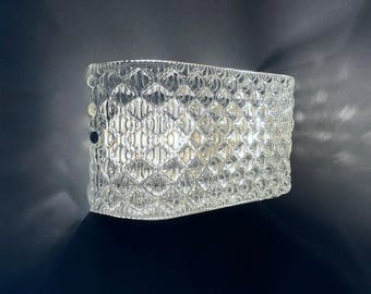 DIAMANTE by MURANO DUE vintage wall lamp with beautiful diamond-shaped glass