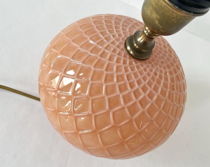 Very rare vintage 1960s Murano pink glass table lamp by RIVOLTA Milano.